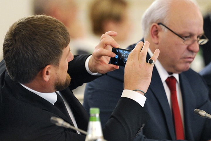 Зимин хочет лично заложить первую мечеть в Хакасии Зимин хочет лично заложить первую мечеть в Хакасии