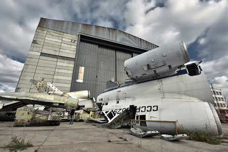 Пожар на авиационном заводе имени Чкалова в Новосибирске локализован