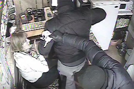 «Черные» коллекторы осуждены в Иркутске за выбивание долгов с бизнесменов «Черные» коллекторы осуждены в Иркутске за выбивание долгов с бизнесменов