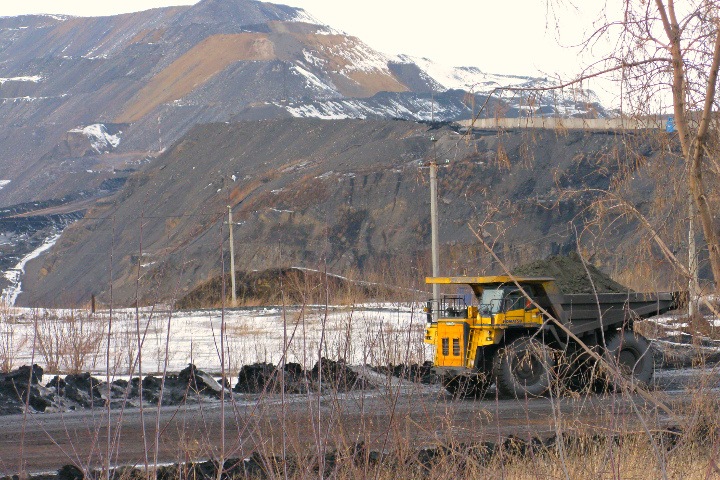 Яма с огоньком. Как изменилась жизнь «киселевских канадцев» за год Яма с огоньком. Как изменилась жизнь «киселевских канадцев» за год