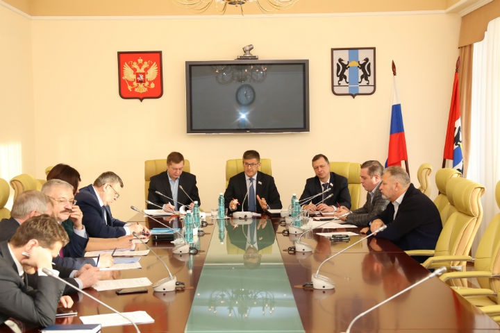 Заксобрание решило спасать новосибирский областной АПК Заксобрание решило спасать новосибирский областной АПК