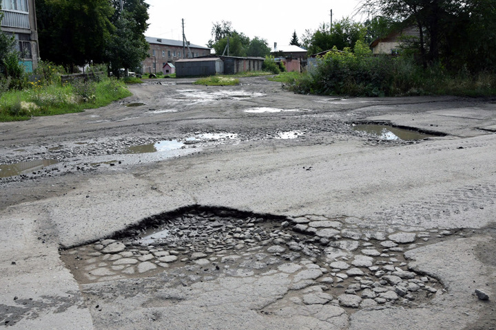 Депутаты потребовали наказать главу скандального Мичуринского сельсовета за перепродажу земли Депутаты потребовали наказать главу скандального Мичуринского сельсовета за перепродажу земли