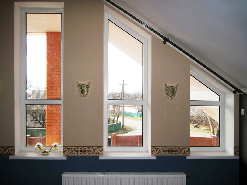 Недорогие балконные рамы ПВХ