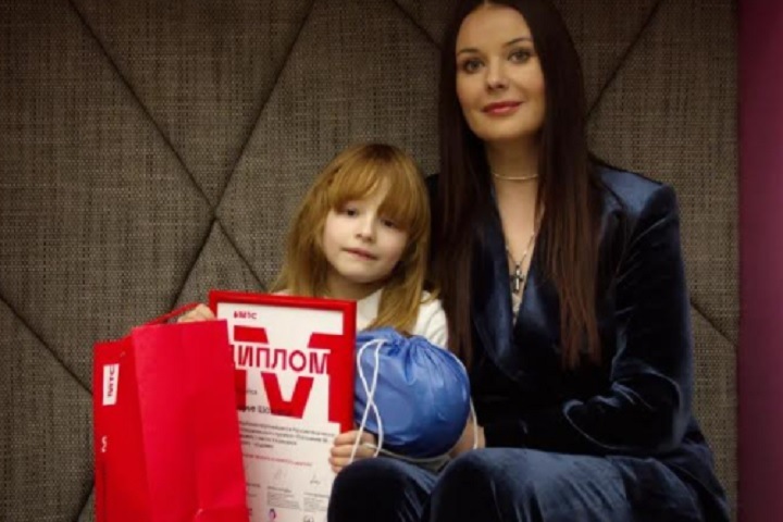 Новосибирская первоклассница стала лучшим чтецом России