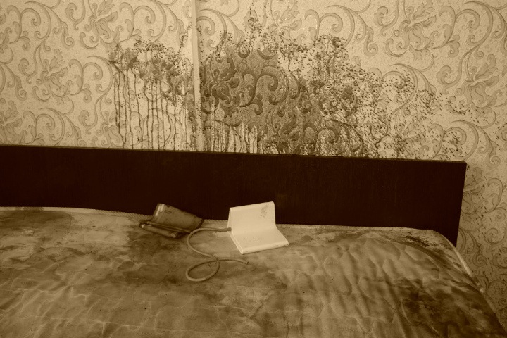 Новосибирский ревнивец забил знакомого табуреткой из-за подруги Новосибирский ревнивец забил знакомого табуреткой из-за подруги