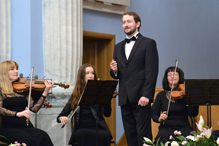 Самый высокий мужской голос и орган объединятся в Новосибирске ради «Ликов Шекспира»