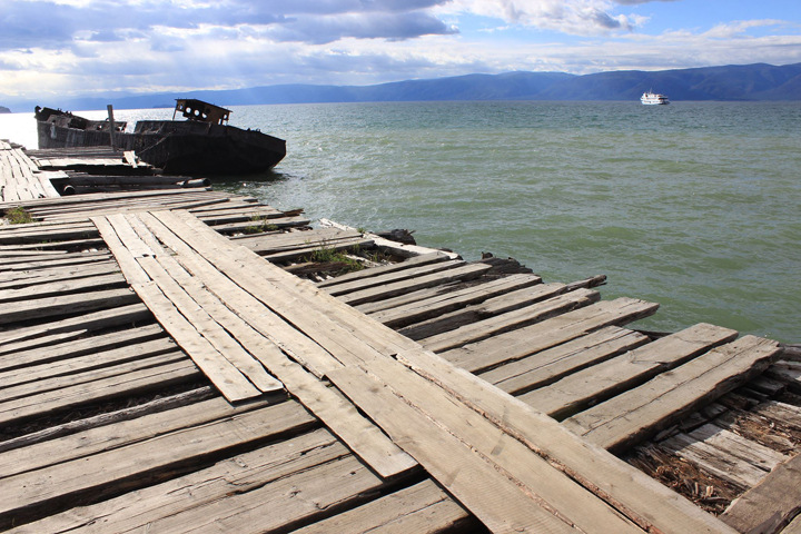 Защиту Байкала перенесли на ноябрь