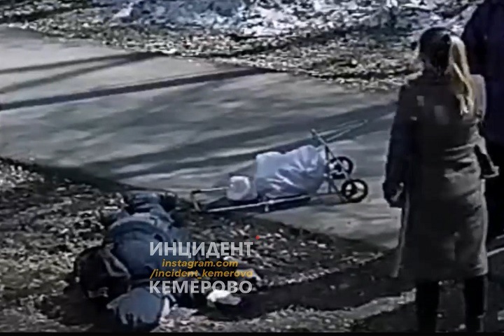 Кемеровчанин скончался возле больницы