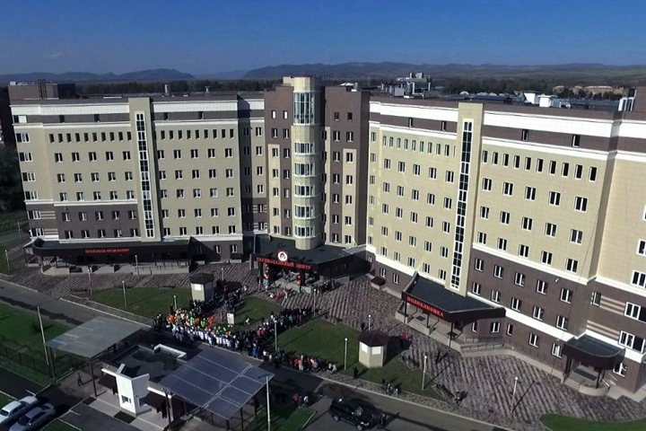 Прокуратура Хакасии потребовала закрыть построенный при Зимине перинатальный центр Прокуратура Хакасии потребовала закрыть построенный при Зимине перинатальный центр