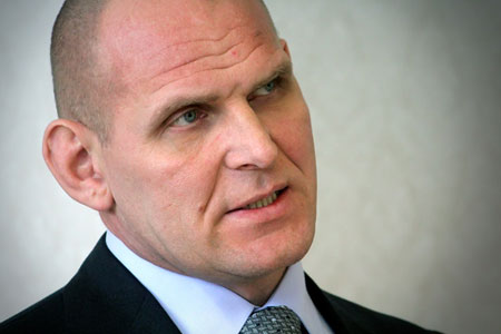 Карелин: «Штаб партийного кандидата должен находиться в исполкоме "ЕР", а не в другом месте» Карелин: «Штаб партийного кандидата должен находиться в исполкоме "ЕР", а не в другом месте»