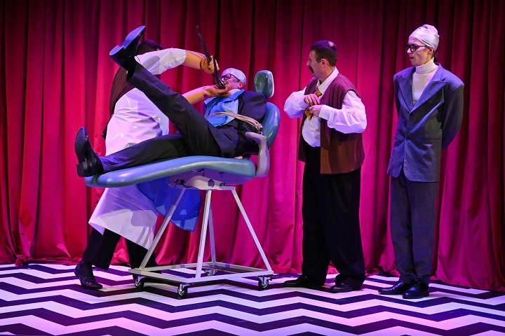 Театр в Новосибирске отменил показ спектакля, на который написали донос