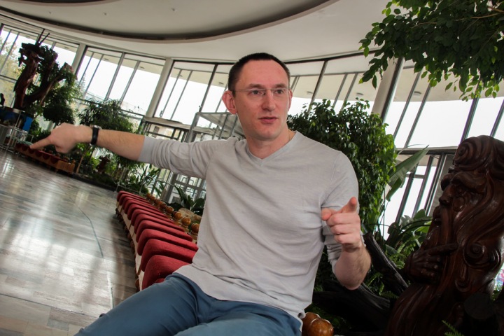 «Искусство в том, чтобы сказать себе: стоп» — режиссер Борис Павлович о «Пианистах» и поступке «Искусство в том, чтобы сказать себе: стоп» — режиссер Борис Павлович о «Пианистах» и поступке