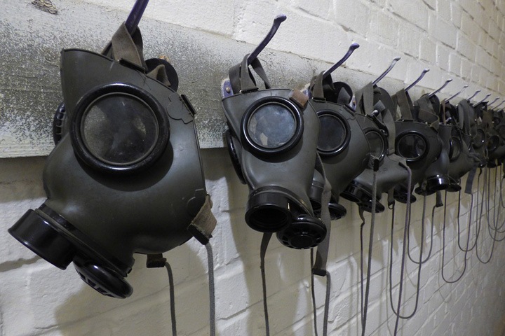 Омичи жалуются на химический запах. В воздухе найдены фенол и сероводород Омичи жалуются на химический запах. В воздухе найдены фенол и сероводород