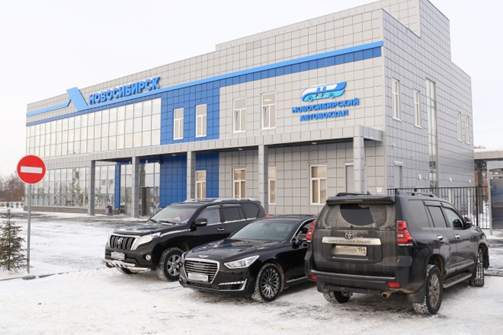 Главный автовокзал открылся в Новосибирске на месте барахолки