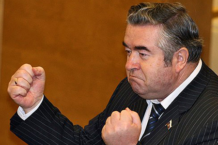 Валентин Бобырев cможет 40 лет зарабатывать на переработке мусора в Новосибирской области Валентин Бобырев cможет 40 лет зарабатывать на переработке мусора в Новосибирской области