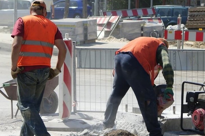 Как устроиться на работу в Польше: подача документов, актуальные вакансии Как устроиться на работу в Польше: подача документов, актуальные вакансии