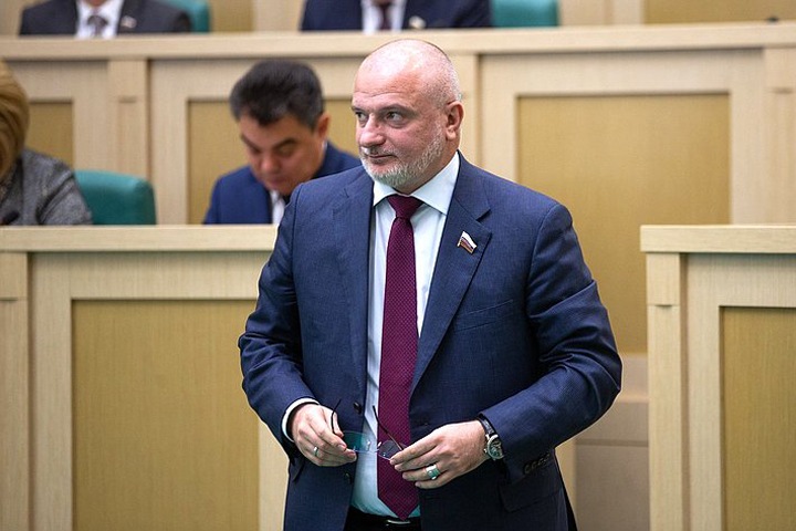 Сибирские сенаторы предложили блокировать пользователей e-mail и мессенджеров