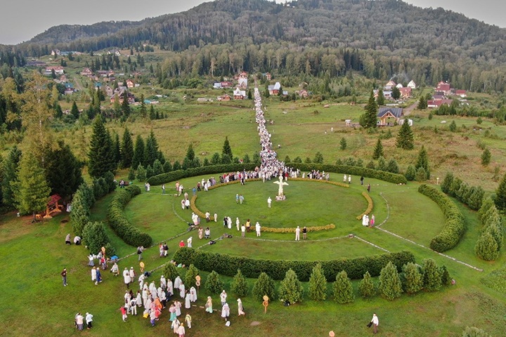 Суд решил оставить церковь Виссариона без земли Суд решил оставить церковь Виссариона без земли