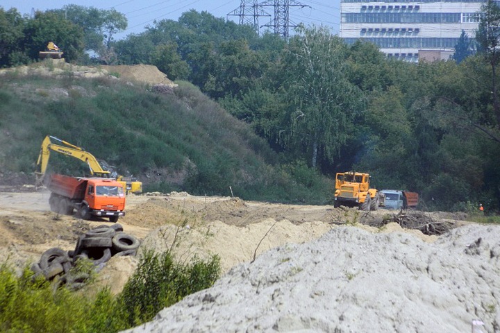 Новосибирскую улицу Колонды закончат в 2018 году Новосибирскую улицу Колонды закончат в 2018 году