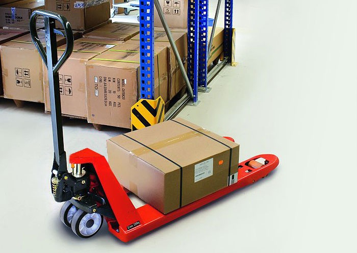 Гидравлическая рохля для склада: особенности выбора