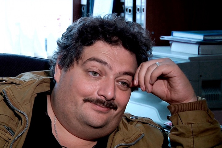 Дмитрий Быков прокомментировал свое предполагаемое отравление в Новосибирске