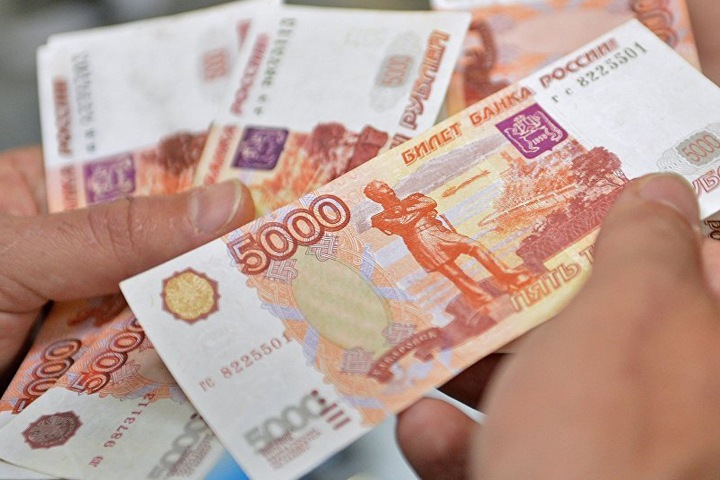 Депутат Оби лишился полномочий, скрыв 80 млн на своих счетах