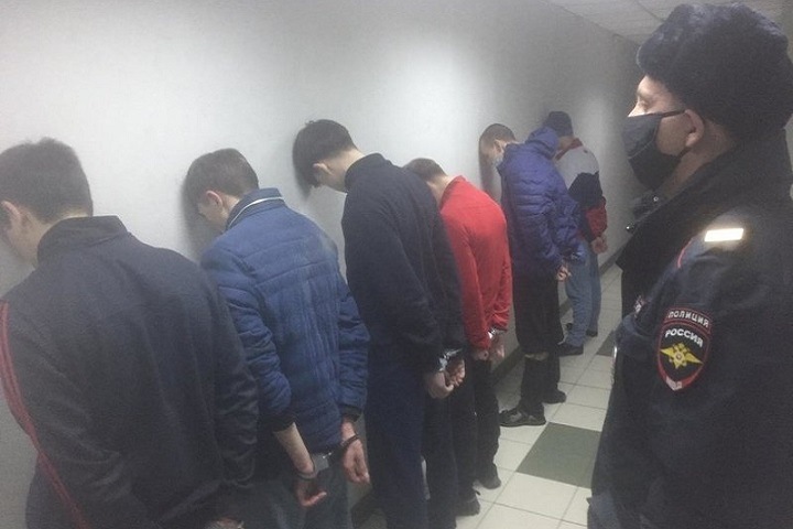 Дело об угрозах медикам завели на сбежавших из иркутской психбольницы пациентов. Они задержаны