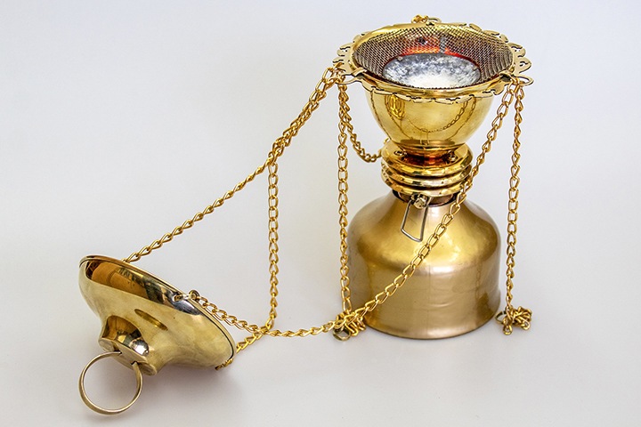 Новосибирские ученые изобрели инновационное «вечное» кадило для РПЦ