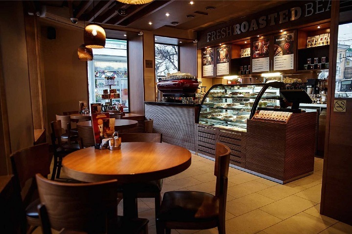 Заведения общепита в Братске и Улан-Удэ решили пускать посетителей без QR-кодов