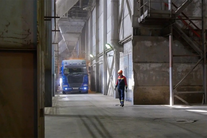 Новосибирская ТЭЦ-5 удвоила отгрузку золы на строительный рынок Новосибирская ТЭЦ-5 удвоила отгрузку золы на строительный рынок