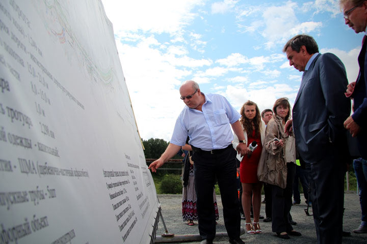 Автотоннель под железной дорогой соединит Кольцово и Новосибирск осенью 2015 года Автотоннель под железной дорогой соединит Кольцово и Новосибирск осенью 2015 года