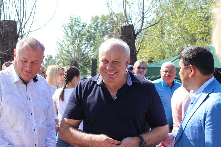 Глава Хакасии назвал протестующих против пенсионной реформы «Бабой Ягой»