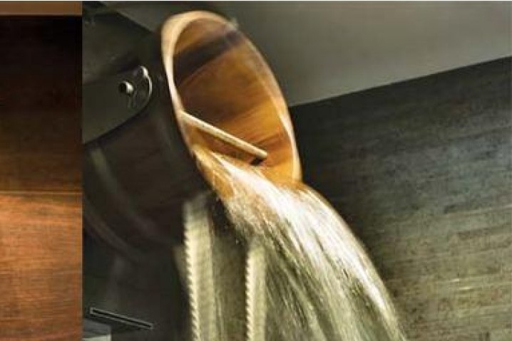 Из каких материалов изготавливают ведра-водопады