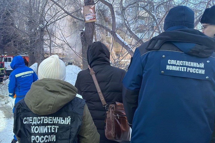 Уголовное дело возбуждено после обрушения части дома в Новосибирске