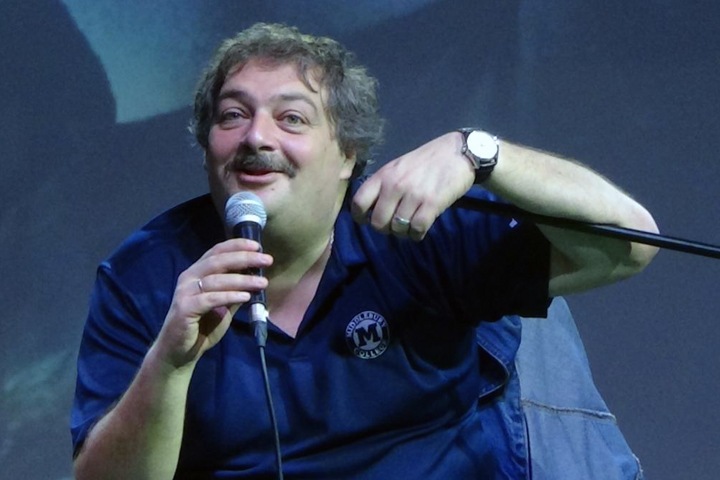 Быков: в России табуирована тема будущего Быков: в России табуирована тема будущего