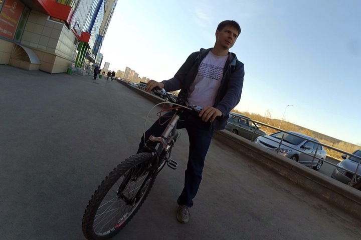 Избитого полицейскими кемеровского блогера отправили в СИЗО Избитого полицейскими кемеровского блогера отправили в СИЗО