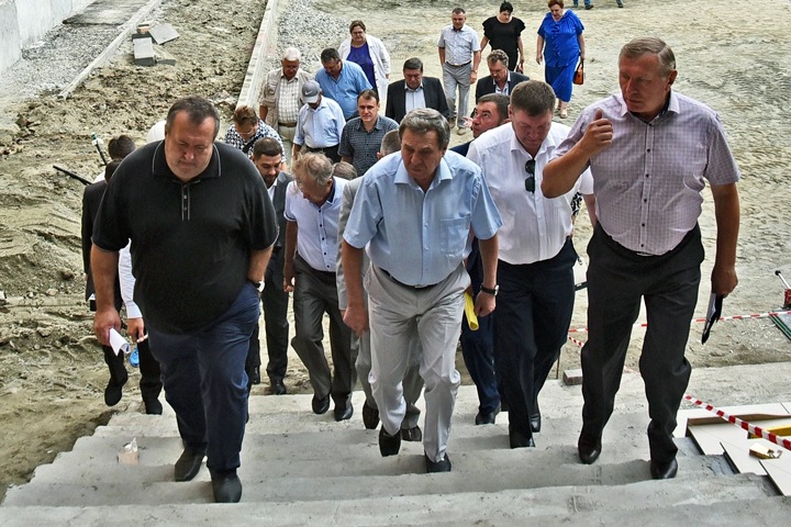 Какие кооперативы смогут возглавить члены новосибирского правительства Какие кооперативы смогут возглавить члены новосибирского правительства