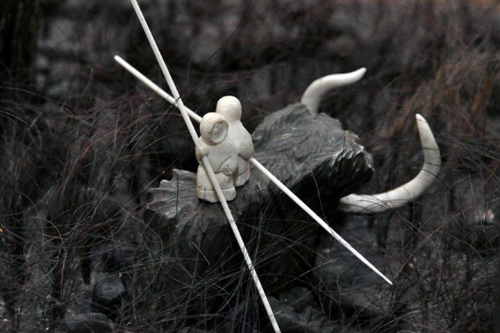 Археологи нашли загадочное поселение с костями белого медведя на Енисее Археологи нашли загадочное поселение с костями белого медведя на Енисее