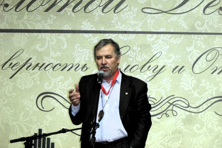 Новосибирский писатель впервые стал лауреатом крупной литературной премии Новосибирский писатель впервые стал лауреатом крупной литературной премии