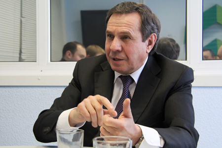 Городецкий опередил Карлина и Толоконского в медиарейтинге губернаторов Городецкий опередил Карлина и Толоконского в медиарейтинге губернаторов