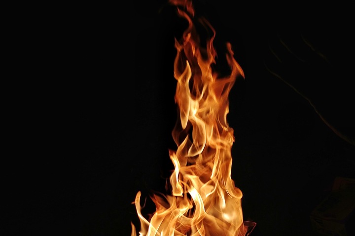 Житель Забайкалья задушил и сжег подругу после ссоры с бывшей женой Житель Забайкалья задушил и сжег подругу после ссоры с бывшей женой