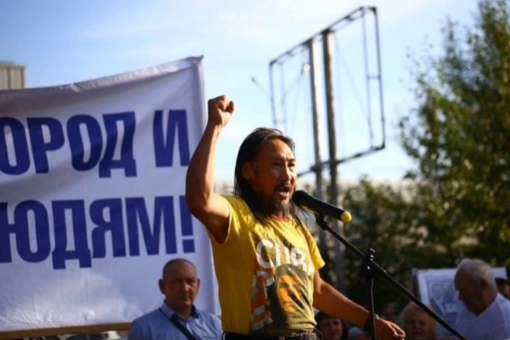 Сторонников «Сани-шамана» задержали в Иркутской области Сторонников «Сани-шамана» задержали в Иркутской области