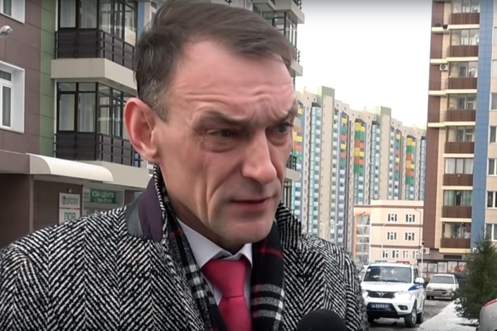 Попавший под машину помощника Быкова сотрудник ГТРК: «Пока мы не сделаем свою работу, нас отсюда не выпустят»