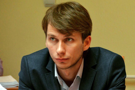 СК потребует арестовать задержанного за взятку красноярского депутата Седова СК потребует арестовать задержанного за взятку красноярского депутата Седова