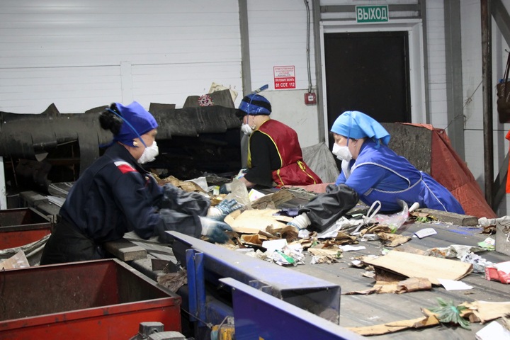 Новосибирские ученые создали нейросеть для сортировки пластика Новосибирские ученые создали нейросеть для сортировки пластика