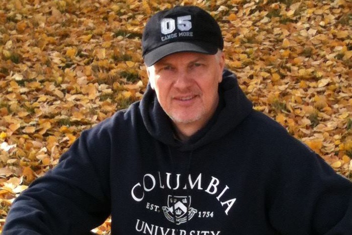 Экс-депутат Госдумы получил восемь суток за организацию митинга в Новосибирске