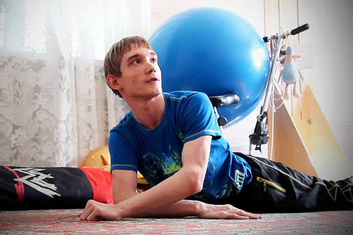 «Счастье не только в том, чтобы здоровым быть»