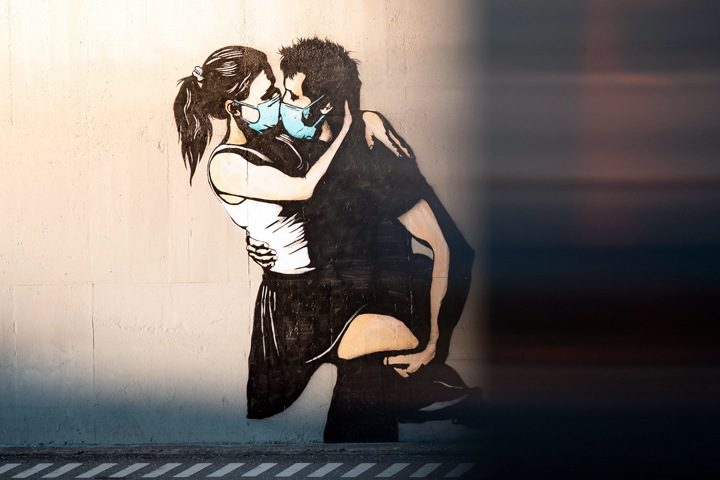 Как сибиряки не могут получить помощь в условиях пандемии: скиньтесь на дезинсектора Как сибиряки не могут получить помощь в условиях пандемии: скиньтесь на дезинсектора