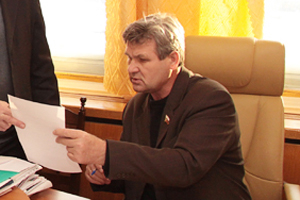 Новосибирские эсеры предложили снизить ставки транспортного налога