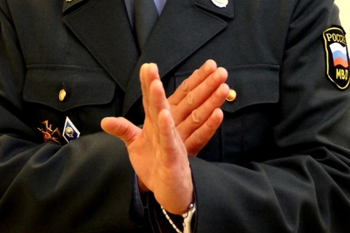 Две жительницы Кузбасса пытались подкупить участкового за 2 тыс.